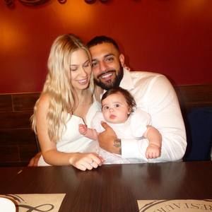 Meet your Posher, Sonata